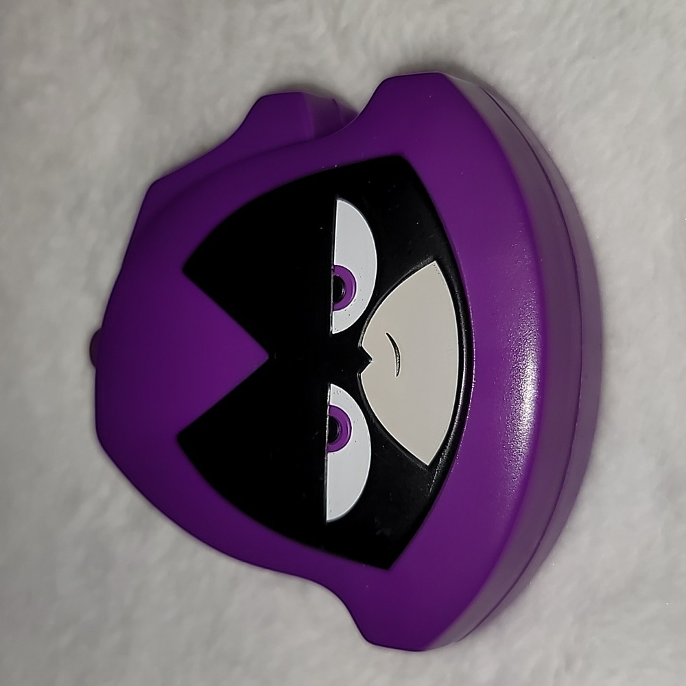 McDonalds Happy Meal Toy, Plastic toy from Teen Titans Go!  - Raven